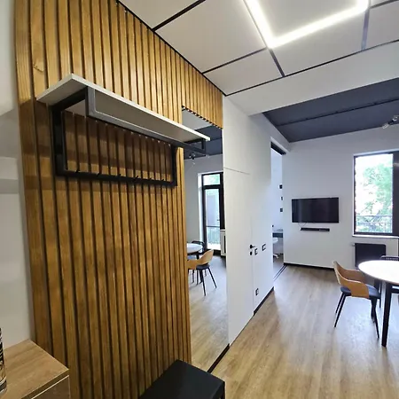 дизайнерська -студія жк аполлон на куліковському Apartment *